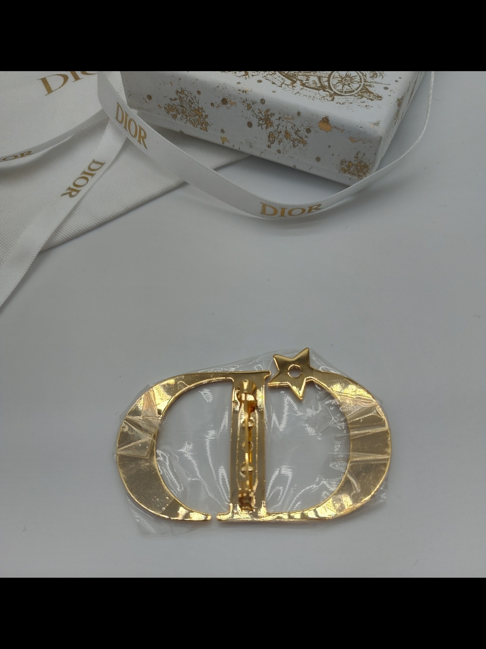 DIOR VIP Gift Lucky Star CD Brooch Full Gift Set New With Box & Bag NWT - Picture 9 of 11